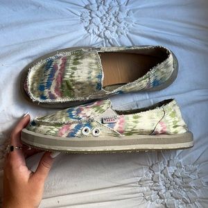 Sonuk slip on tie-die